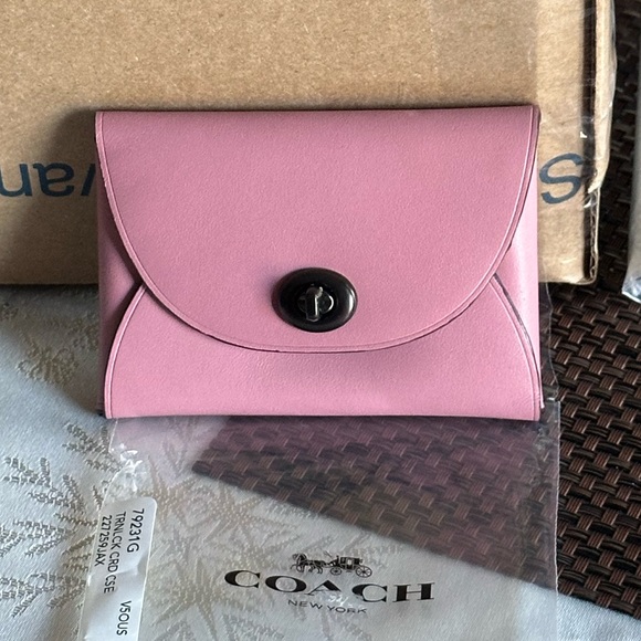 Coach Handbags - Coach Turlock Card Case